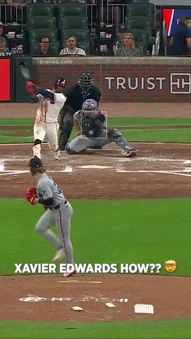 Just insane reflexes by @Xavier Edwards 🫨