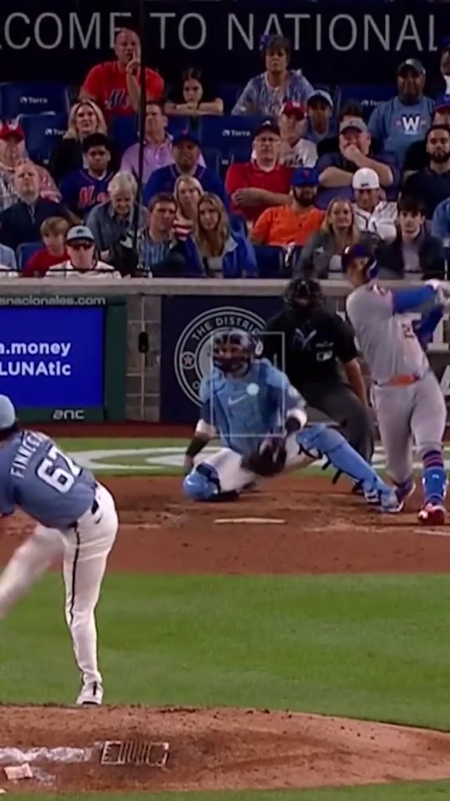 A well placed bases-clearing triple for Mark Vientos 😮‍💨 #mets #markvientos #baseball 