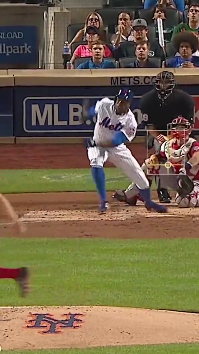 This 3 home run inning had Citi Field ROCKING! 🙌 #mets #baseball #mlb