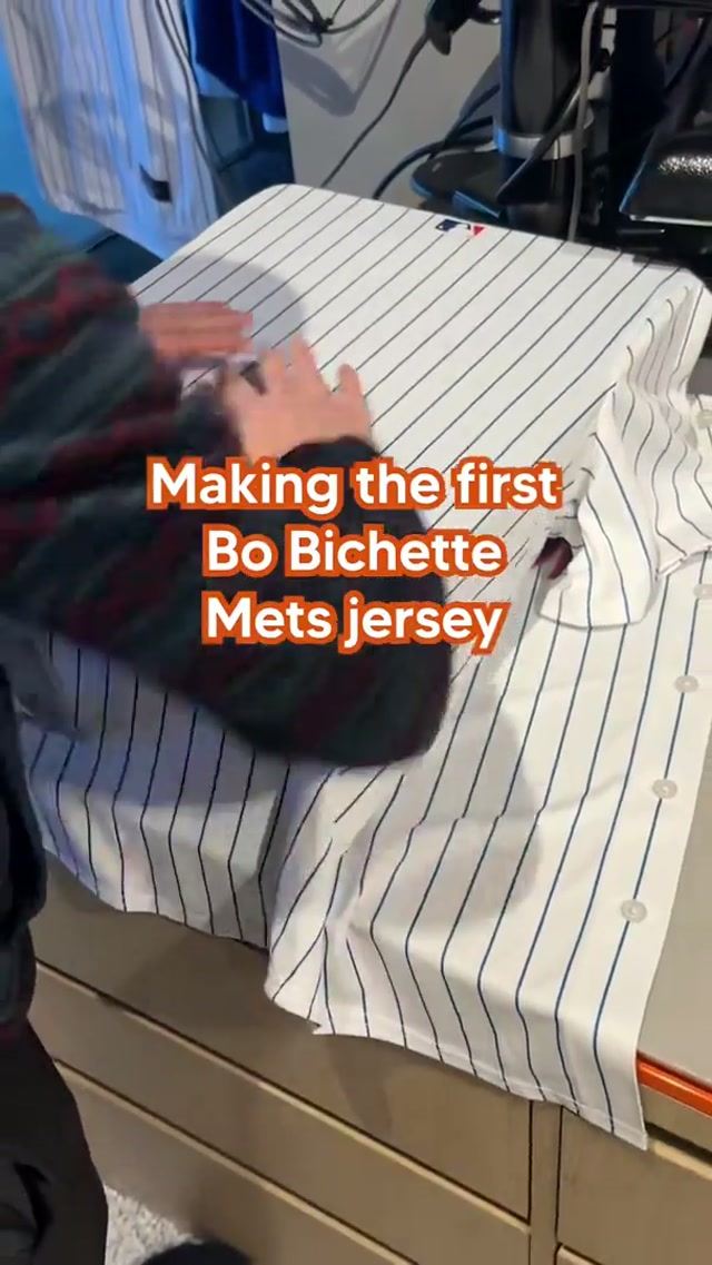 The first Bo Bichette Mets jersey 🤩 #mets #mlb #bobichette #lgm 
