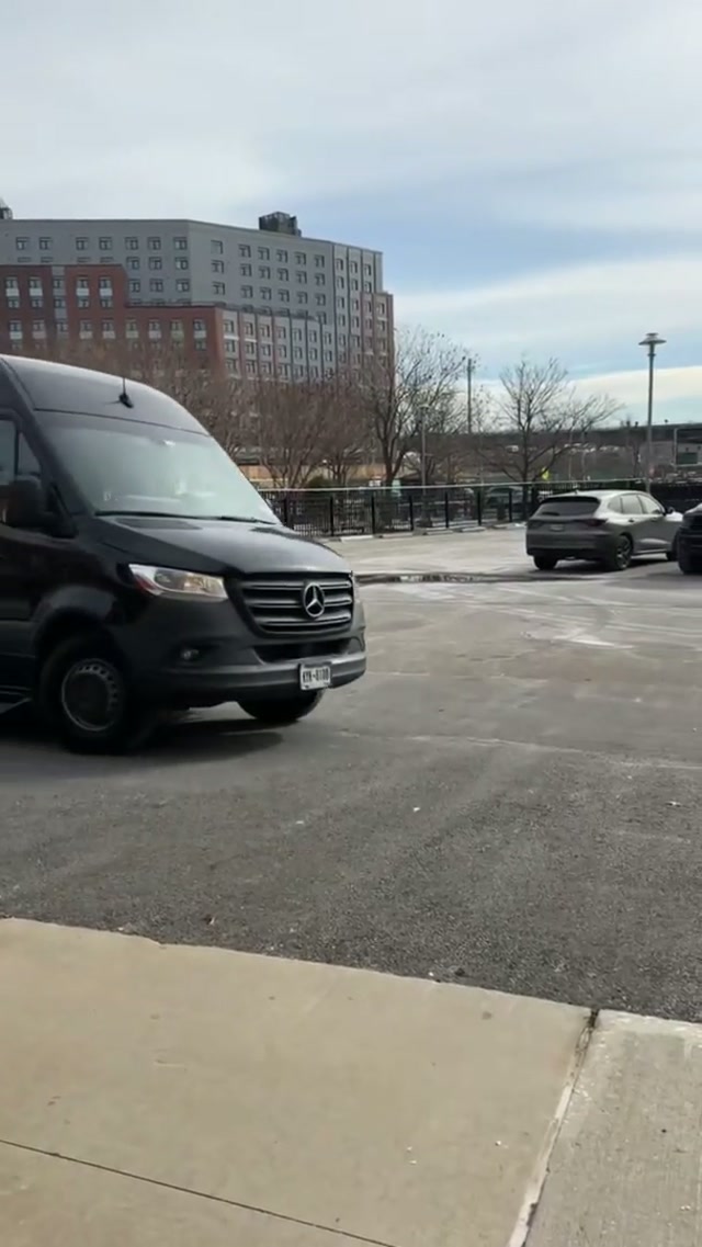 Bo’s in the building 🏠 #mets #mlb #bobichette #lgm 