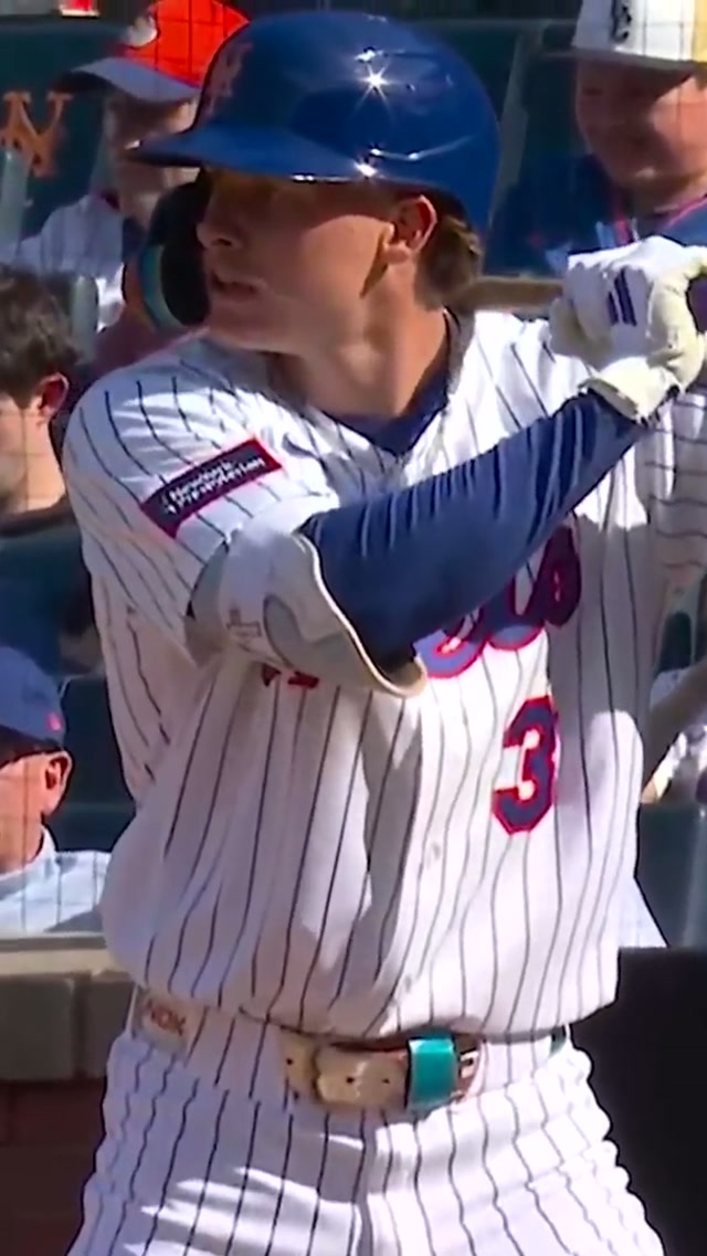 First career home run for Carson Benge 💥 #mets #mlb #openingday 
