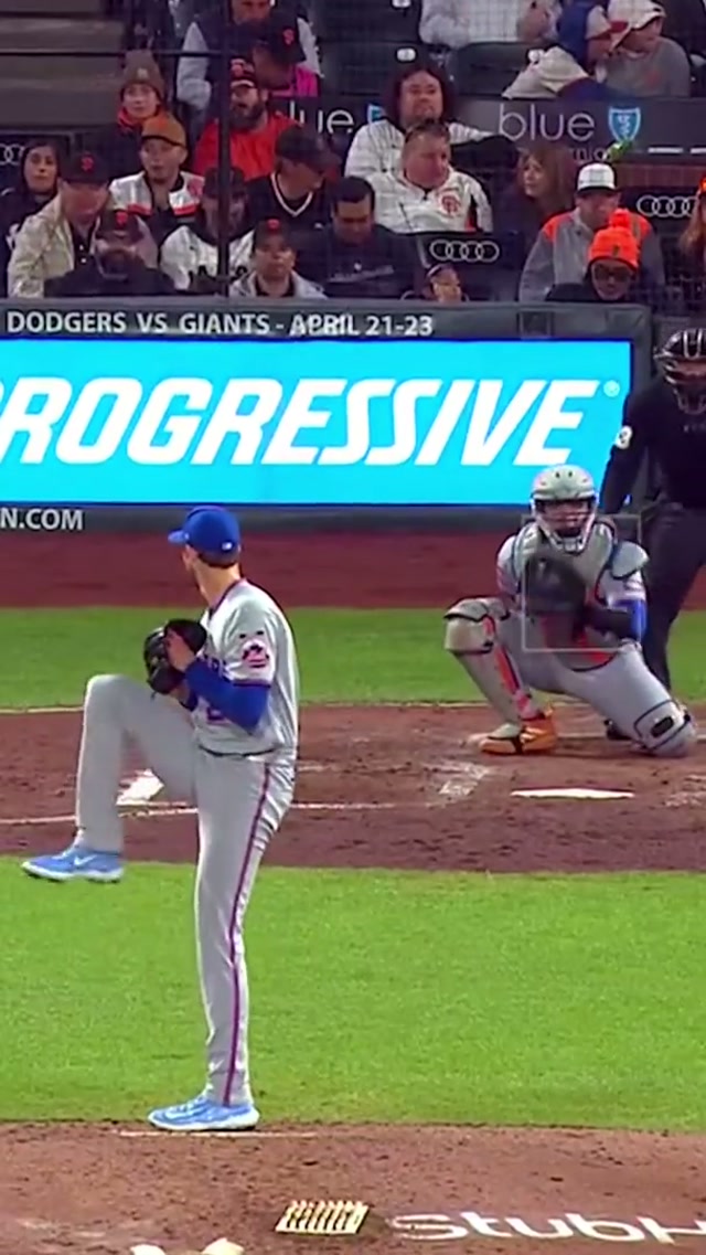 Slick defensive play by Mark Vientos at first 🔥 #mets #mlb #lgm 