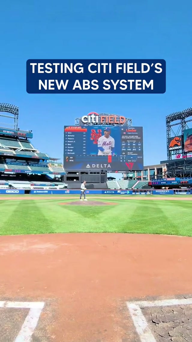 When they let the social team help test Citi Field’s new ABS system 👀 #mets #mlb #pitching #citifield 