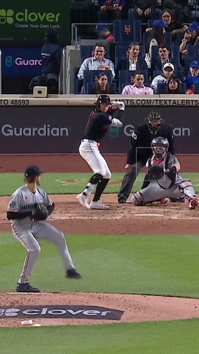 Benge bomb! 💣 #mets #lgm #homerun #mlb 
