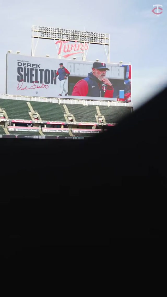 Minnesota is home for the Shelton family ❤️