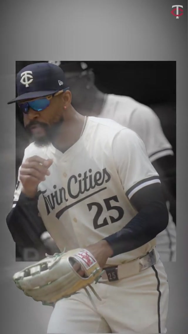 BYRON BUXTON IS A SILVER SLUGGER!!! #byronbuxton #mlb #mntwins 