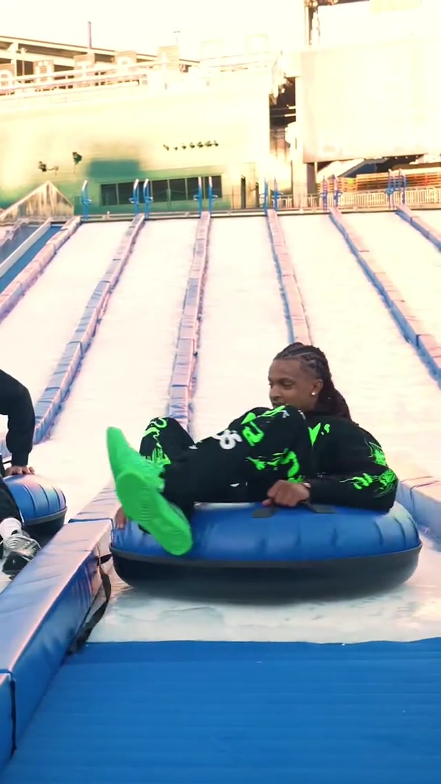 throwin sliders into the winter mix if u know what I mean #mlb #wintervibes #competition 