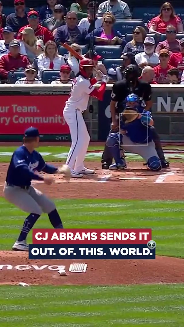 watch it fly, cj #mlb #baseball #highlight #homerun #batflip