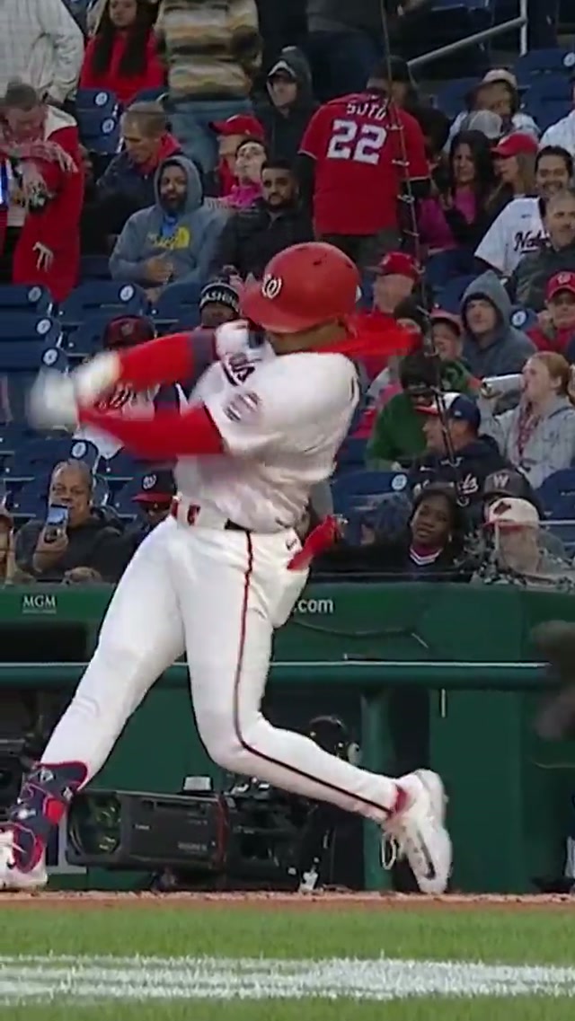 hats off to cionel #mlb #baseball #homerun #trickshots