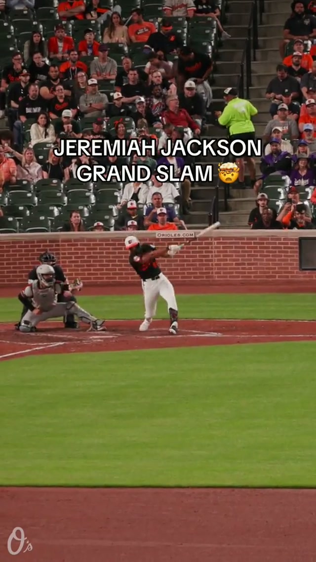 JJ CLEARS ‘EM!

#grandslam #orioles #mlb #homerun #camdenyards 