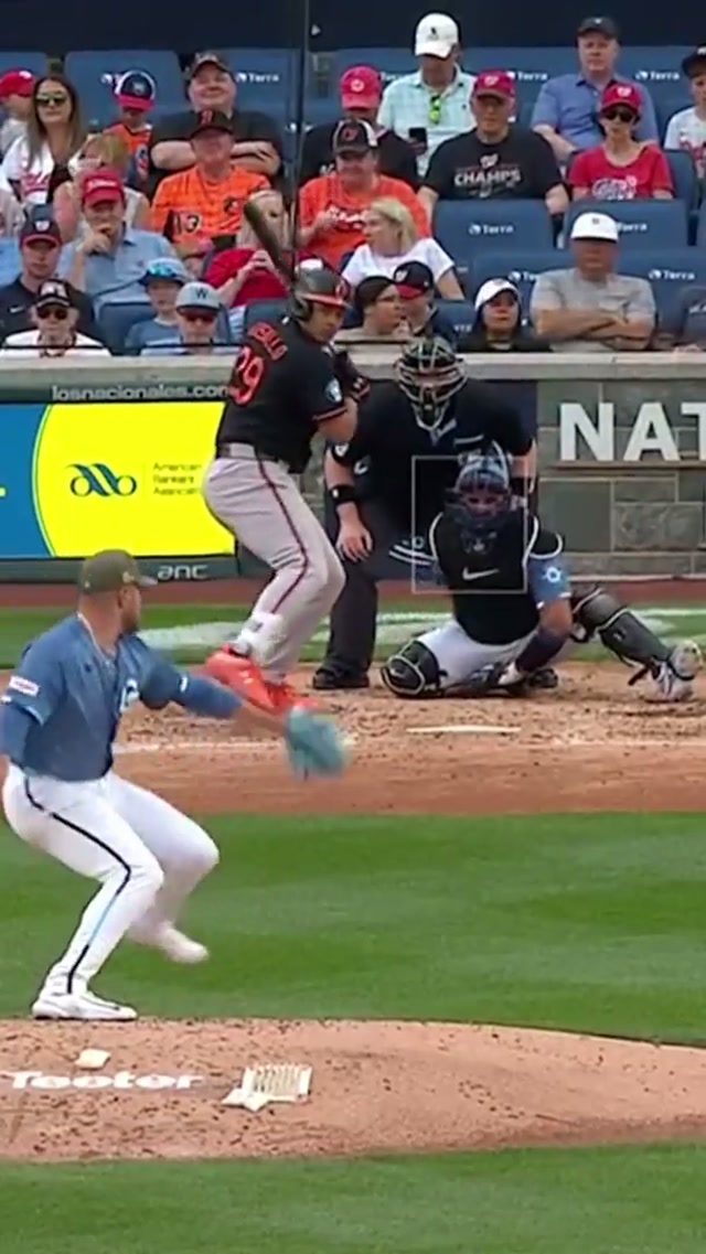 Samuel Basallo & Tyler O'Neill go back-to-back 💥 

#homerun #baseball #orioles 