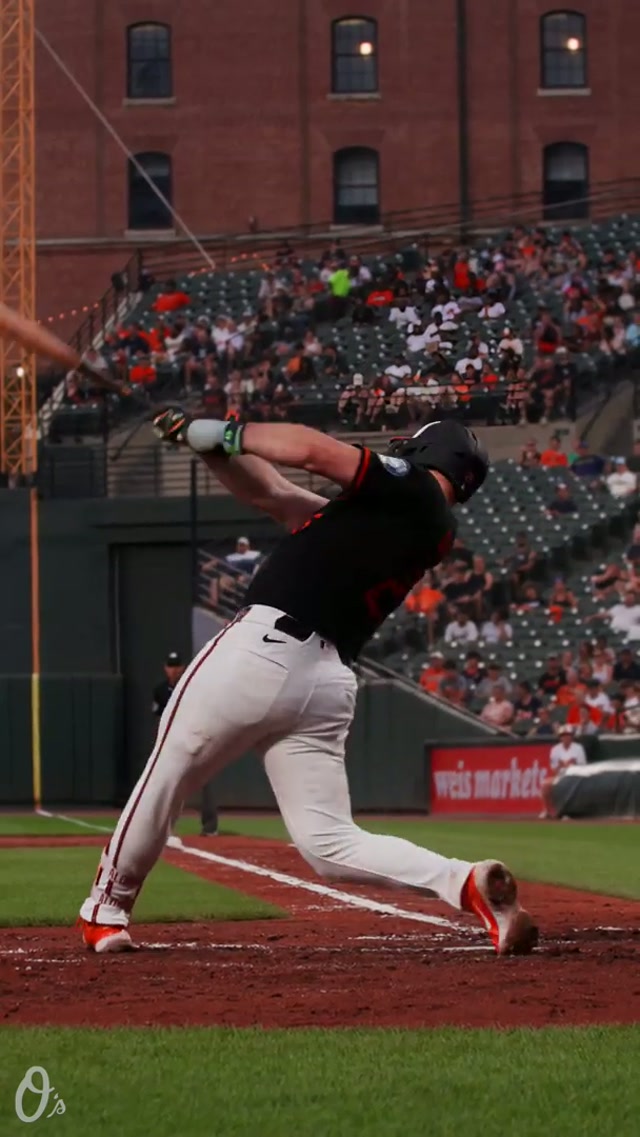 PETE WITH A 4️⃣3️⃣9️⃣ FT. TANK #homerun #orioles #mlb #baseball #baltimore 