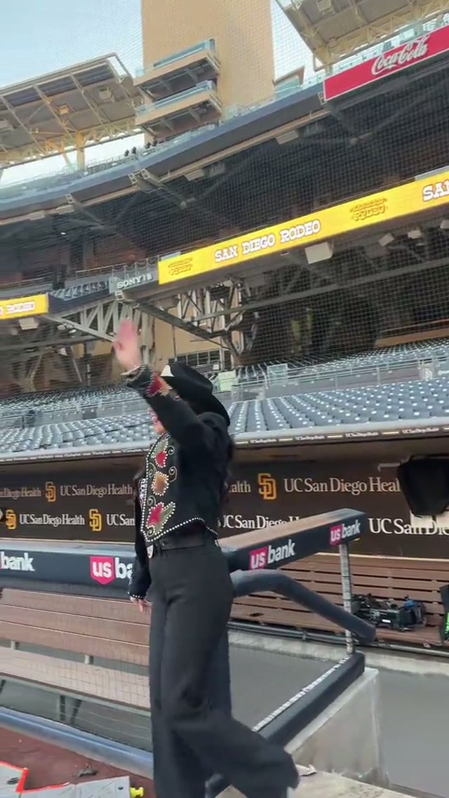 Petco Park, but make it Rodeo 🤠 #Rodeo #SanDiego #PetcoPark #HannahMontana @Miss Rodeo California 