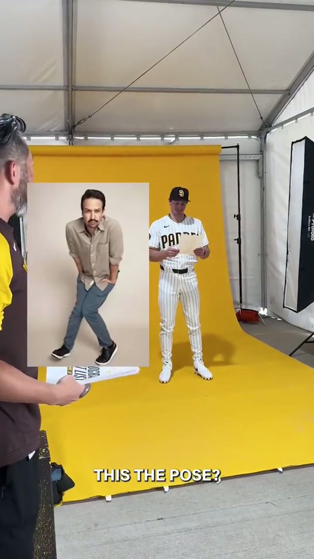 Strike a pose. #MLB #Baseball #SpringTraining #PhotoDay