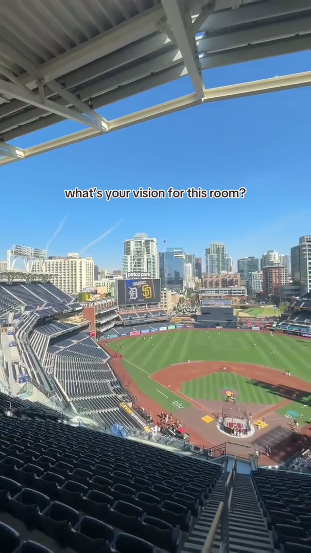 Our favorite place 🤎💛 #MLB #padres #openingday #sandiego #openingweek 