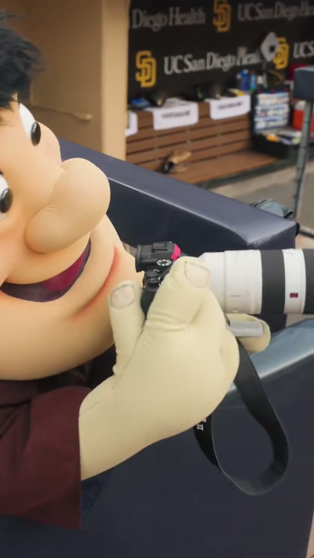 #OpeningWeek through Friar’s lens 📸 #mlb #baseball #photography #padres 