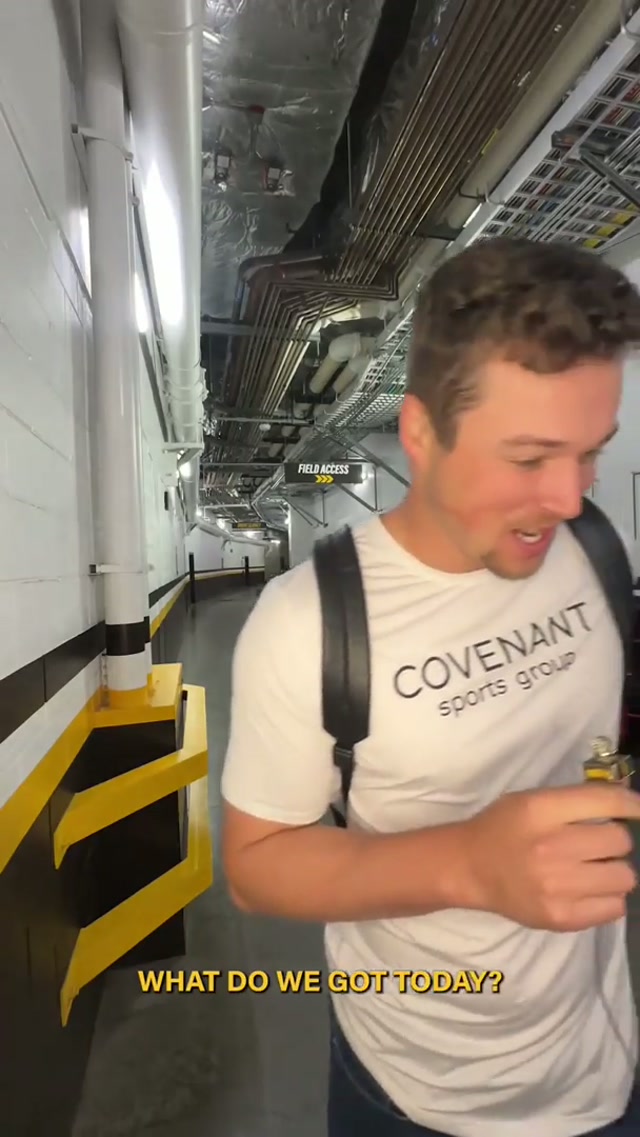 Put 'em to the test 😂  #mexicocityseries #padres #mlb #marzipan 