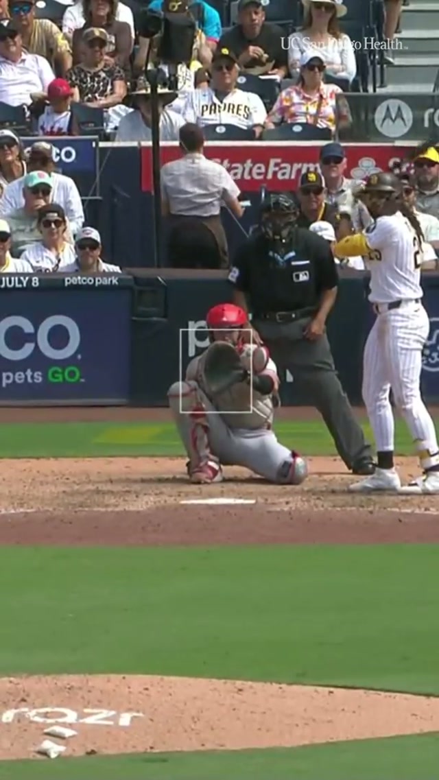 OH, NANDO 👀 #mlb #baseball #homerun #walkoff #highlights 