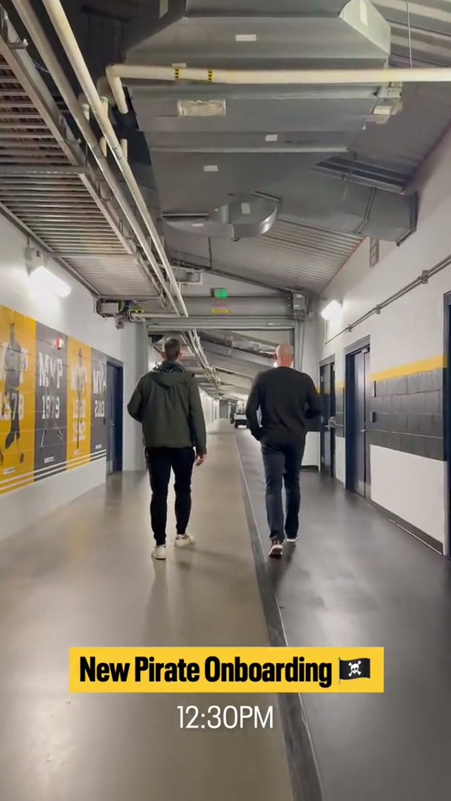 Ryan O’Hearn’s first day at the office 🏴‍☠️