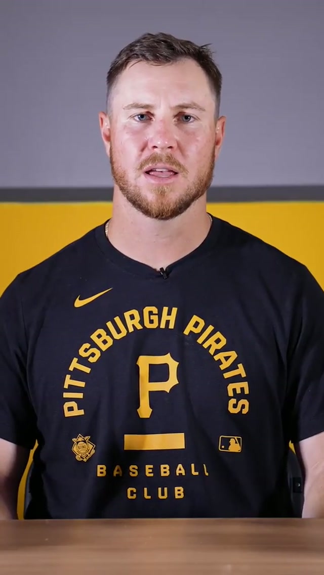 Morning coffee & cards with Ryan O’Hearn! #ryanohearn #pirates #pittsburgh #mlb @Sheetz 