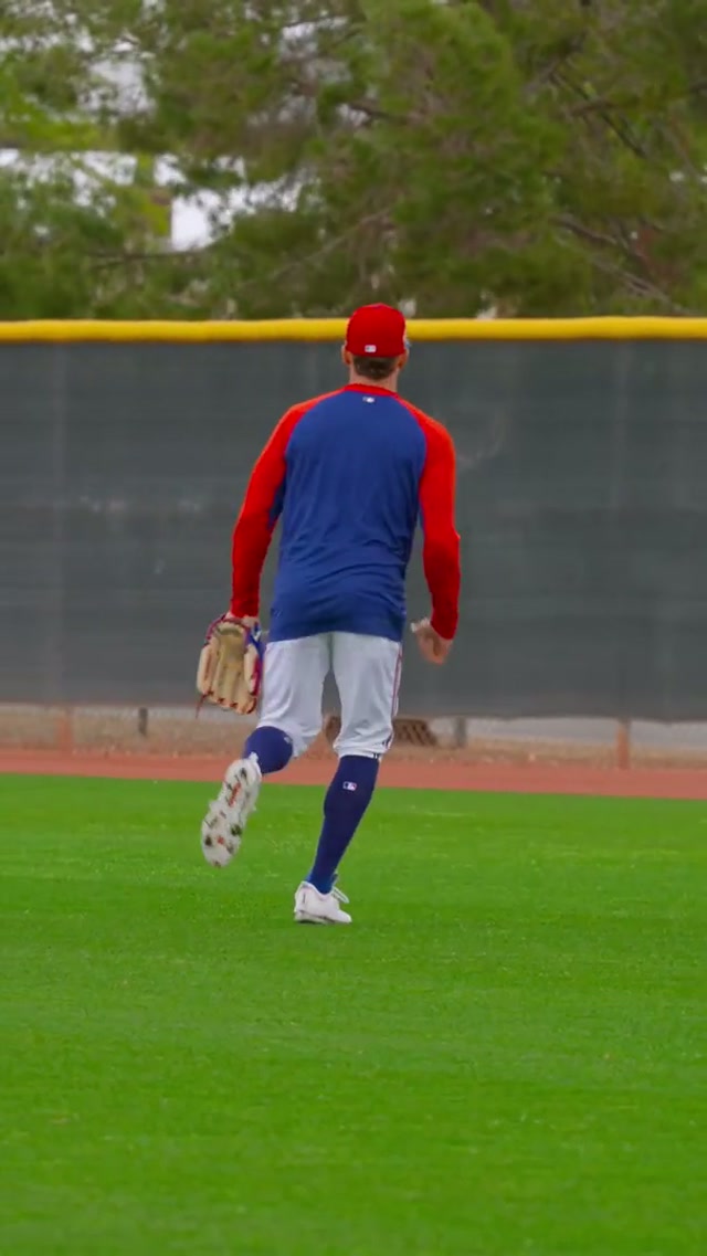 That Nimmo laugh is infectious! 🎤