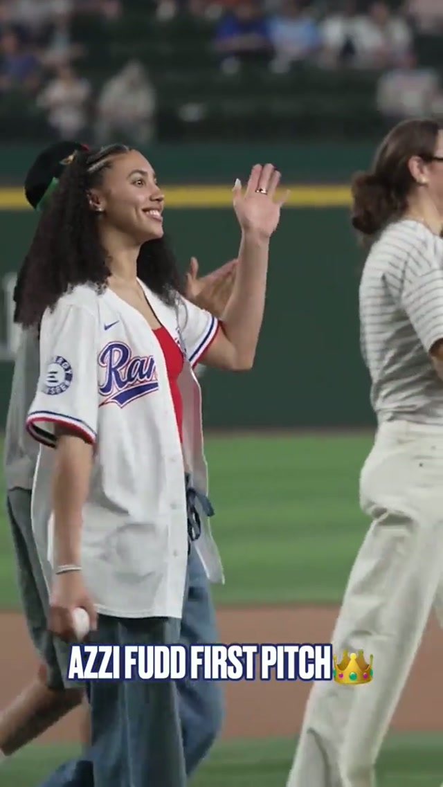 First pitch princess👑 @Azzi Fudd  
