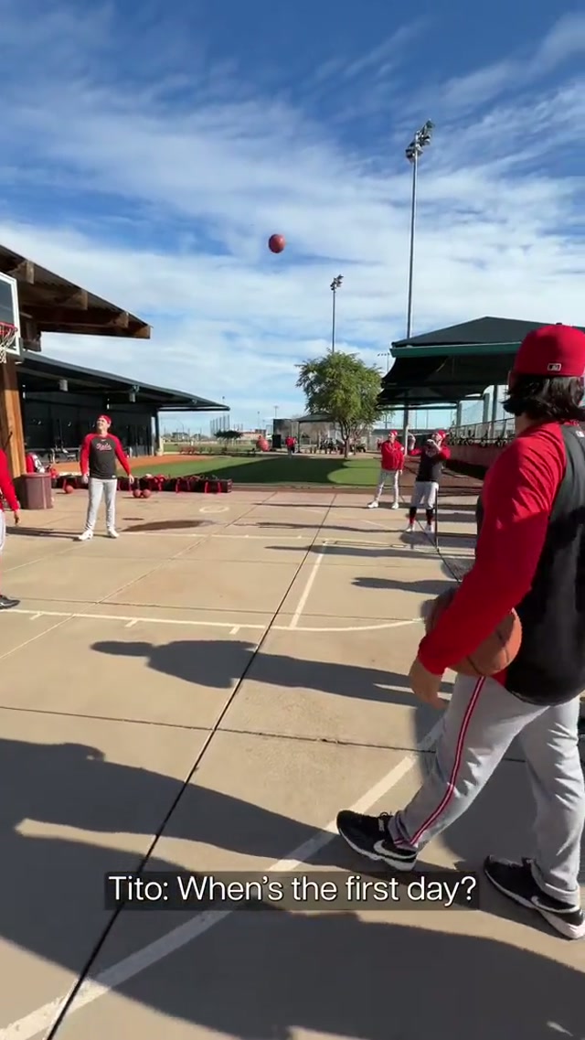 Geno Curry with the dubbb | #reds #mlb #baseball 