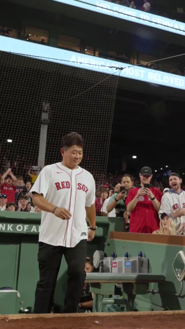 Daisuke Matsuzaka back in the building! #mlb #baseball #redsox 