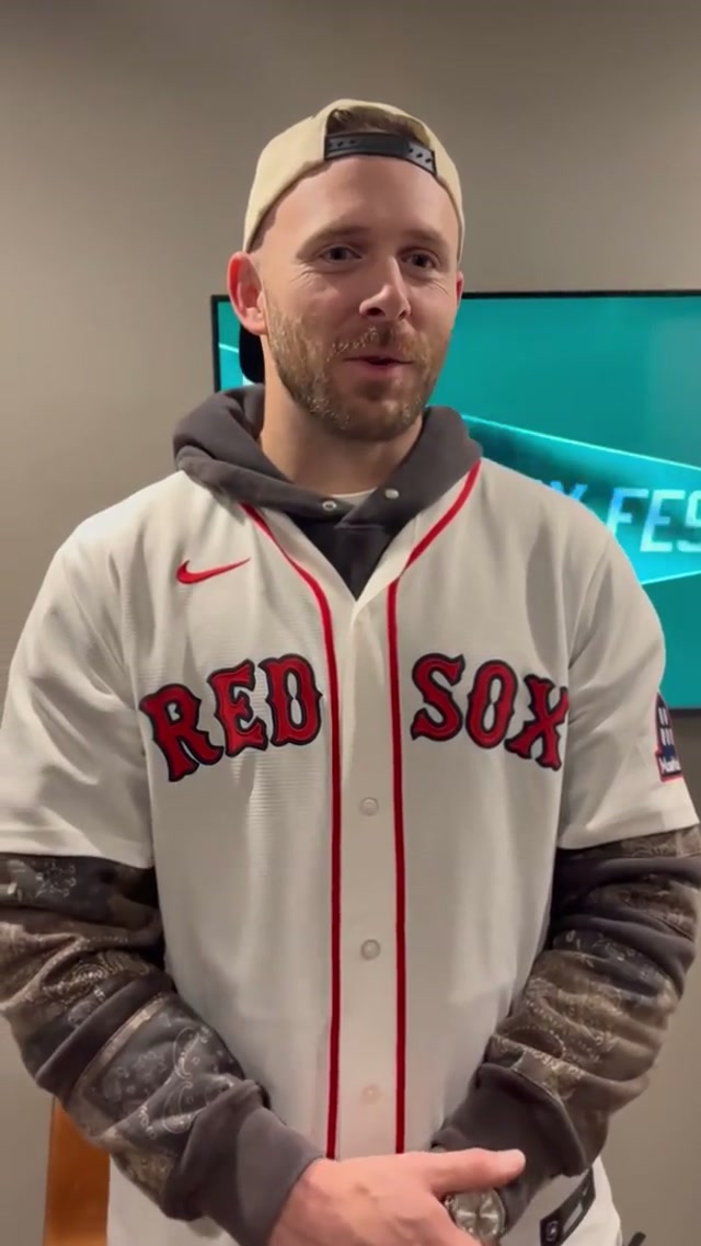 Story’s got shoe game #blindranking #sneakerhead #shoes #mlb #sneakers