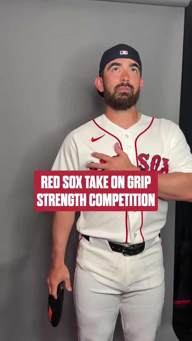 Making sure our grip check is in season form 💪 #mlb #redsox #gripstrength #challenge #competition 