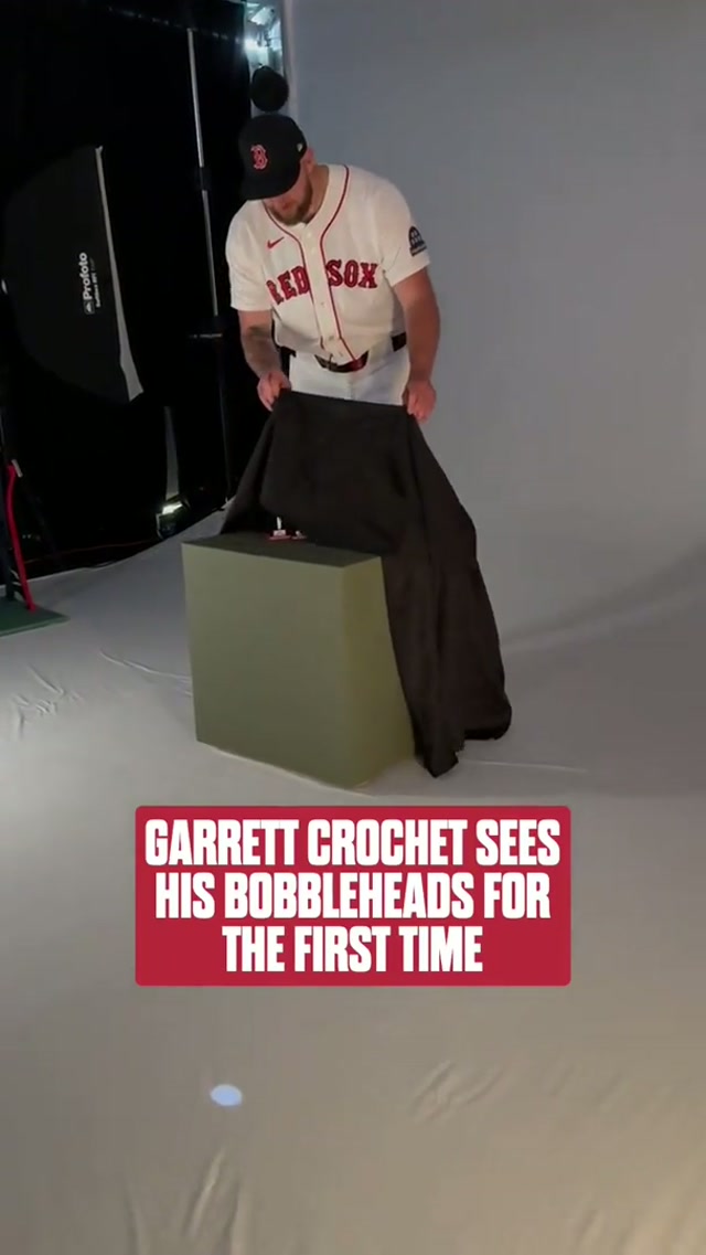 Which one is your favorite? 👀 #mlb #redsox #garrettcrochet #bobblehead #rare 