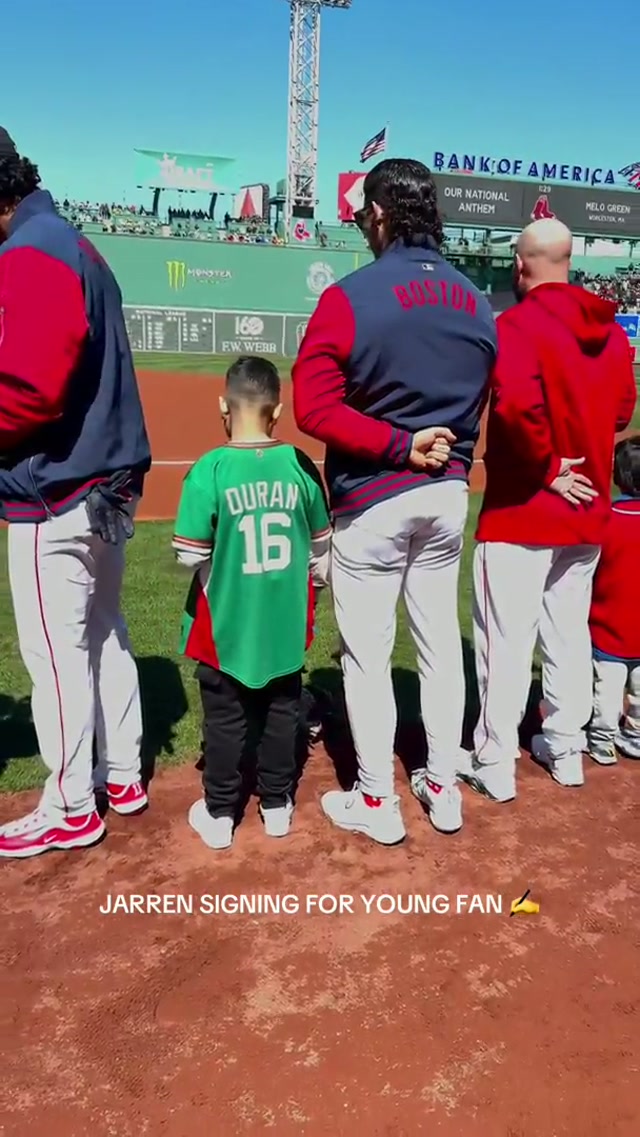 Baseball is the best 🥹 #mlb #redsox #jarrenduran #memory #autograph 