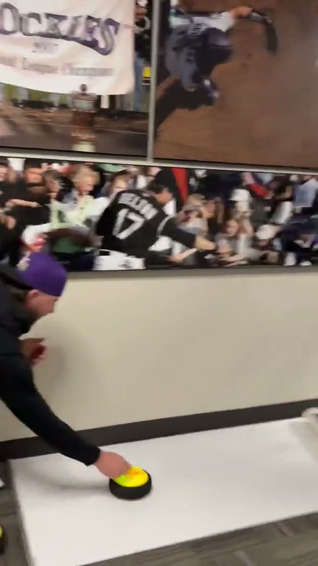 Sliding into the week like 🥌🧹 @Team USA #curling #olympics #rockies 