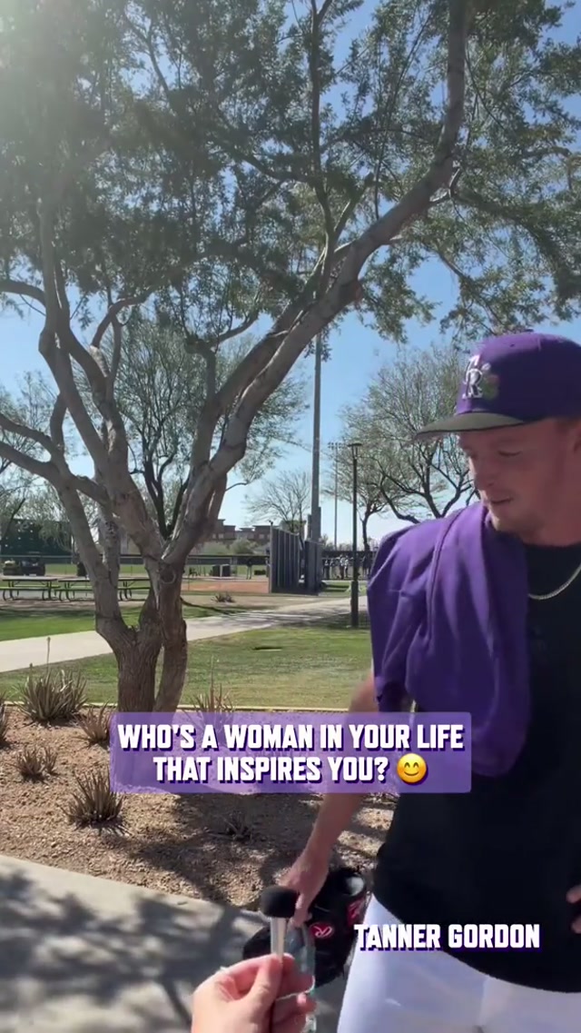 Happy International Women’s Day to all the lovely women in our lives 💜 #womensday #mlb #rockies 