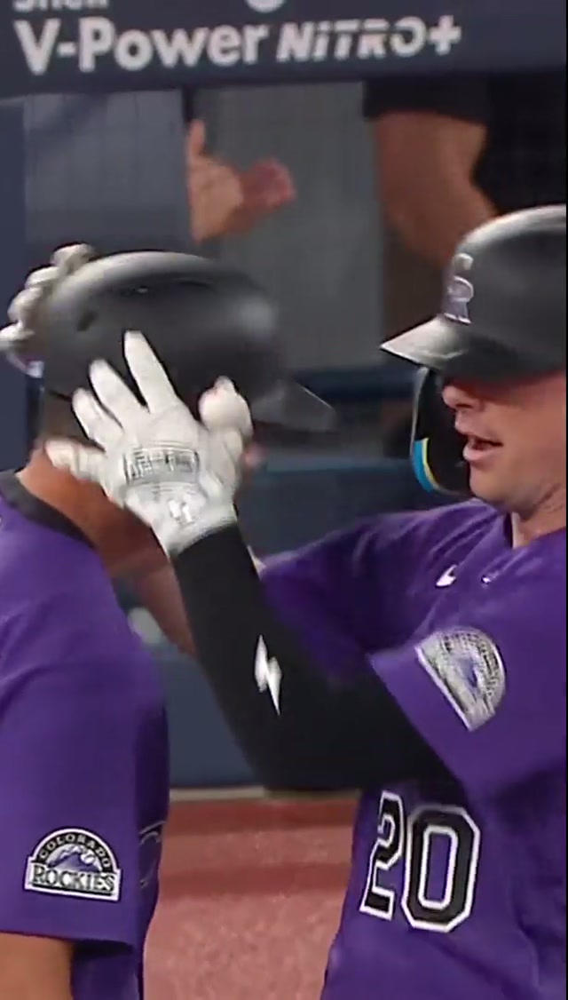 Headbutt for good luck? #luck #rockies #baseball 