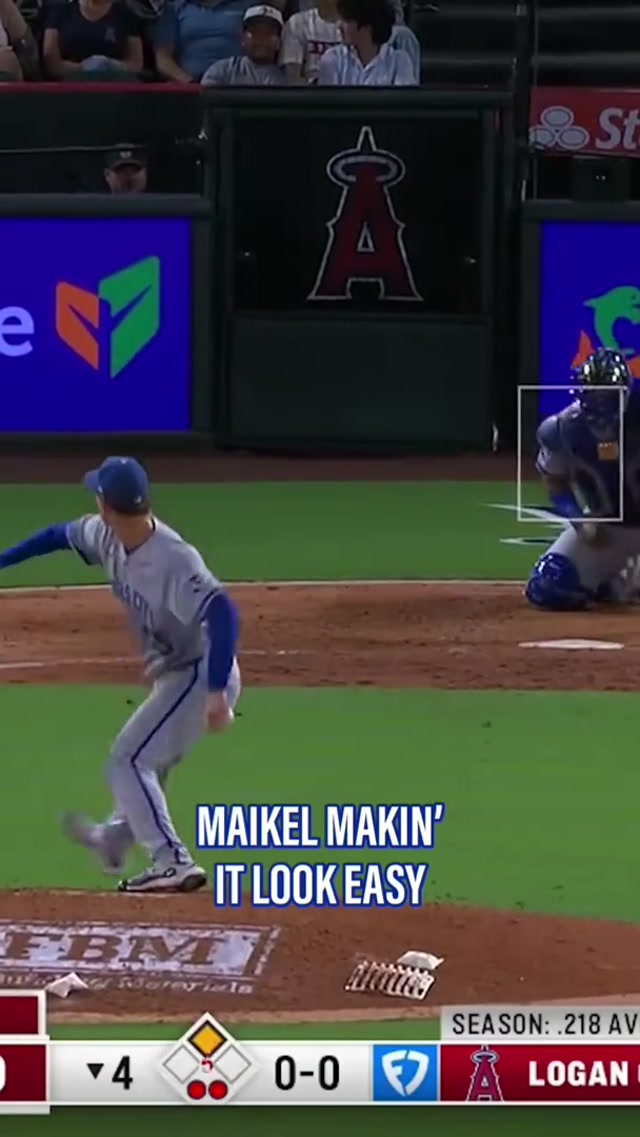 Ice cold on the hot corner. #royals #baseballhighlights #thirdbase #MLB 