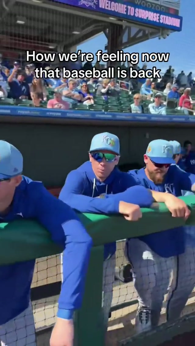 Can you tell we’re excited baseball is back? #springtraining #baseball #gametime 