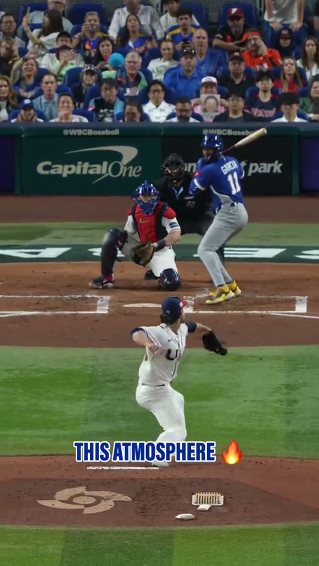Maikel scores Salvy. 💪 #WorldBaseballClassic #kcroyals #baseball #venezuela @Maikel Garcia @Salvador Pérez 