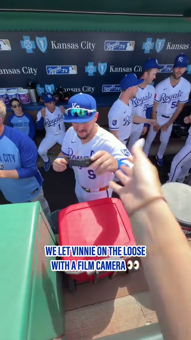 Definitely putting these on the fridge. #kcroyals #filmcamera #vinniepasquantino #baseball 