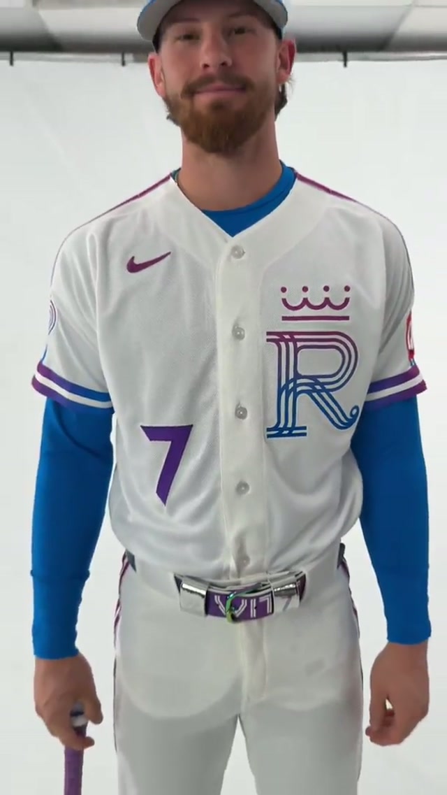 New heat just dropped. 🔥 #kcroyals #cityconnect #uniform #baseball 