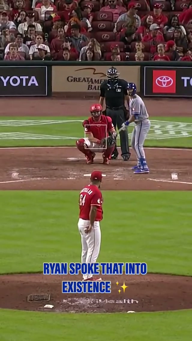 The magic touch. 🪄 #kcroyals #homerun #baseball 