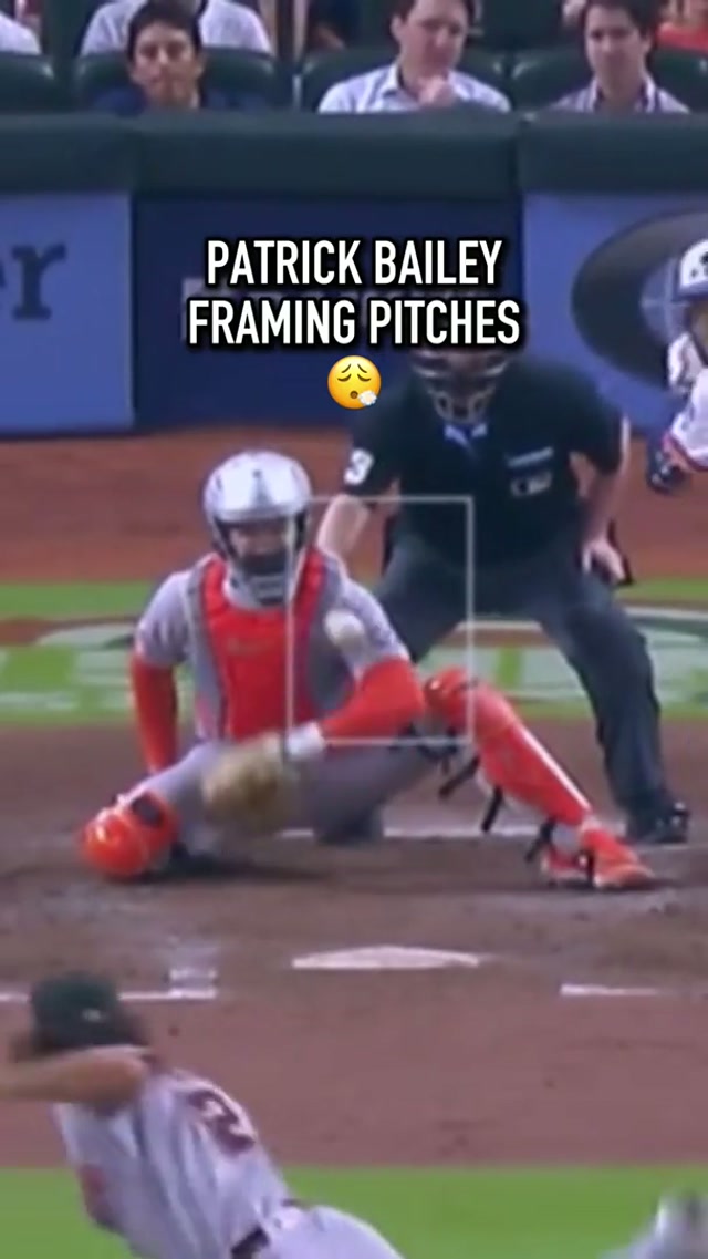 Keep the bat on your shoulders at your own risk when Patrick Bailey is catching 🖼️ #SFGiants #MLB #Baseball
