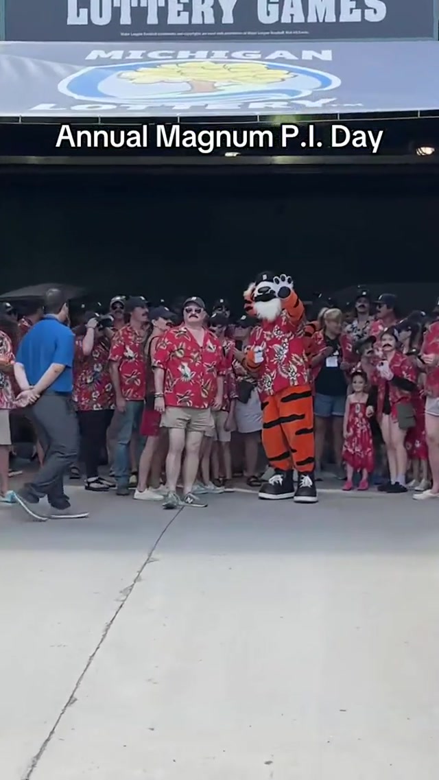 Tom Selleck had to make an appearance obv 

#Magnumpi #TomSelleck #Tigers 