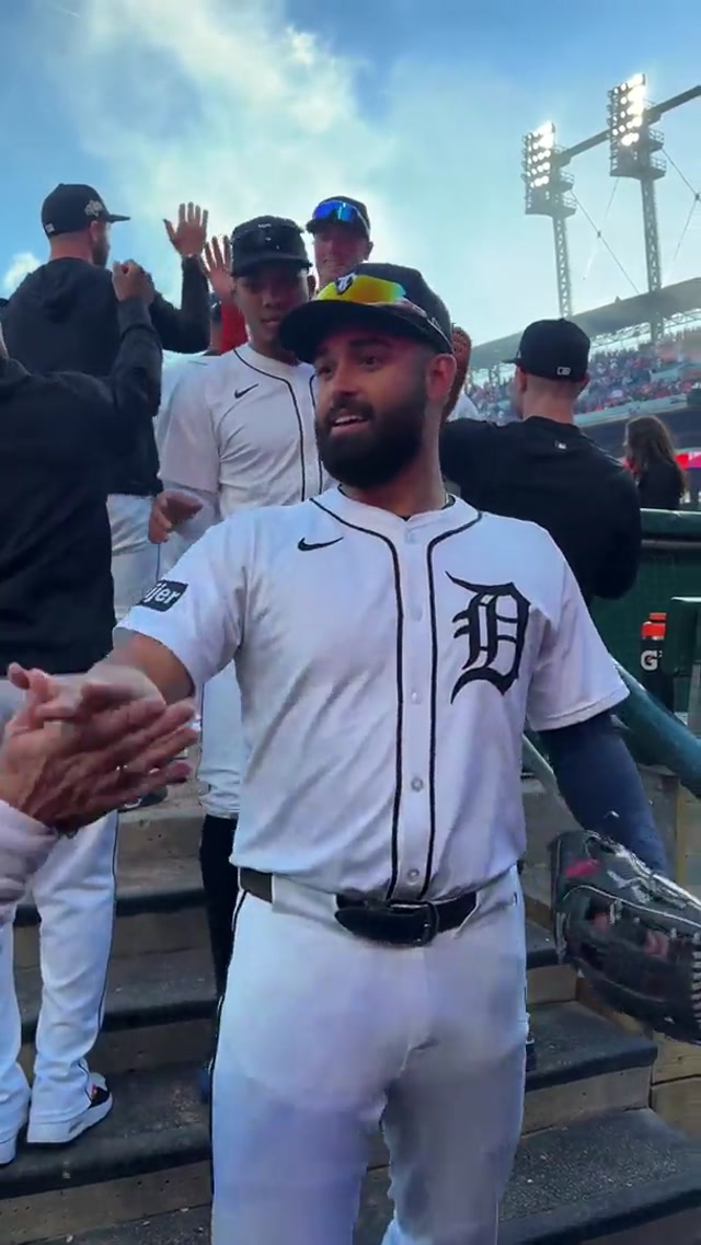 play the song 🗣️🗣️

#mlb #mlbpostseason #gmaccash 