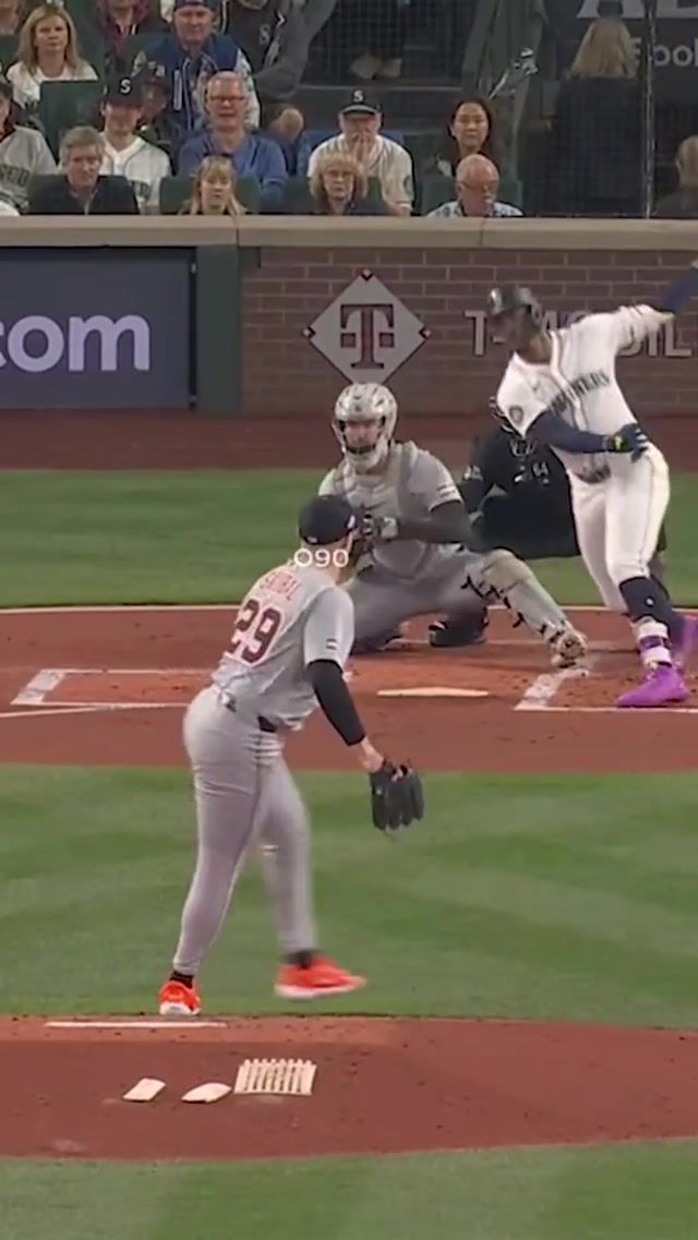 TARIK. SKUBAL. BEST. PITCHER. IN. THE. WORLD. 

#mlbpostseason #mlb #tarikskubal 