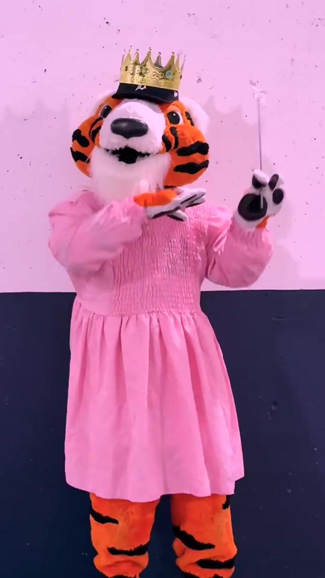 BRB on the way to see Wicked 🫧🧹

#Wickedforgood #Glinda #elphaba #wicked 