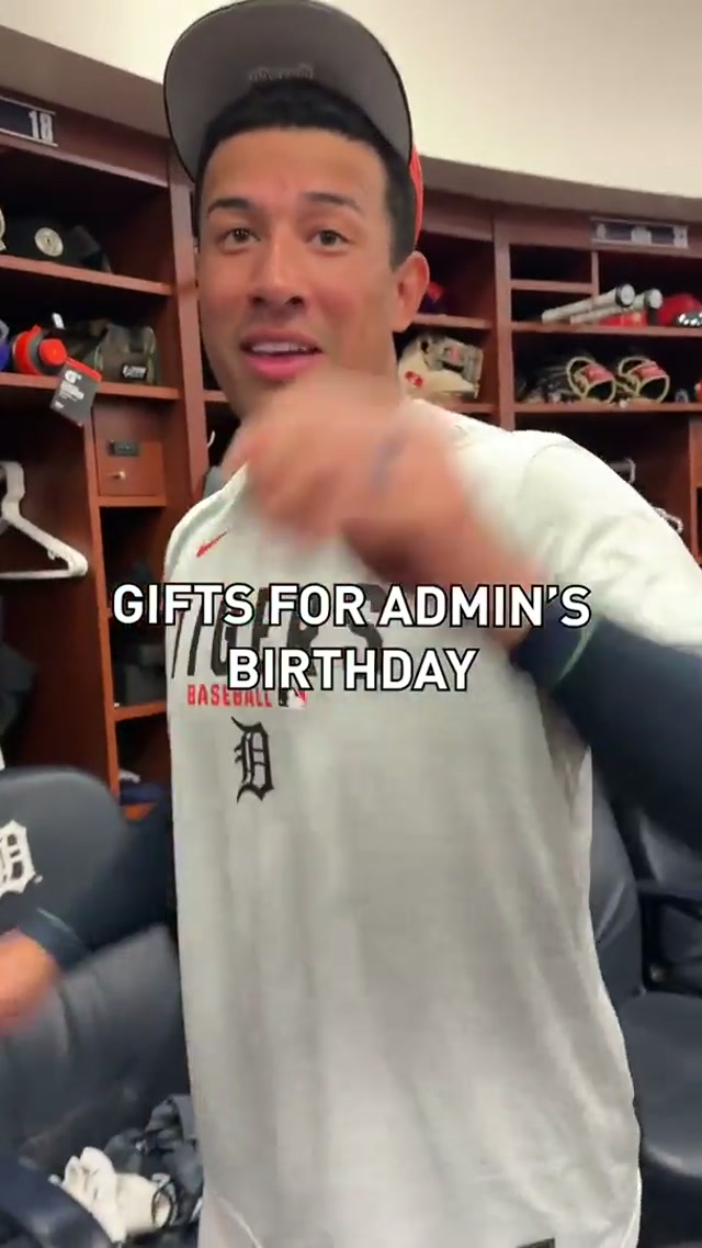 it’s the thought that counts #birthday #mlb #springtraining 