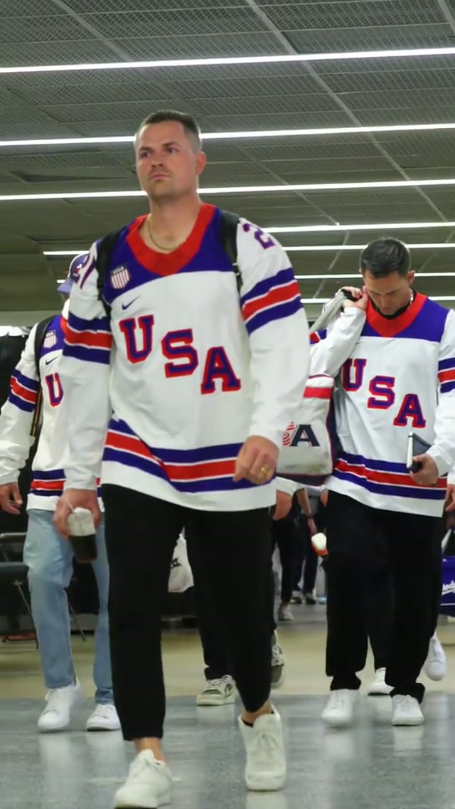 FIRE ME UP 

#worldbaseballclassic #mlb #baseball #hockey 