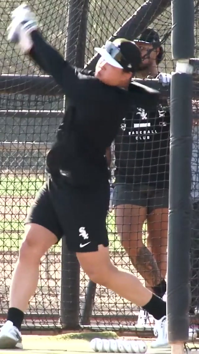 Munetaka Murakami at Camelback Ranch 🔥 #MLB #baseball 